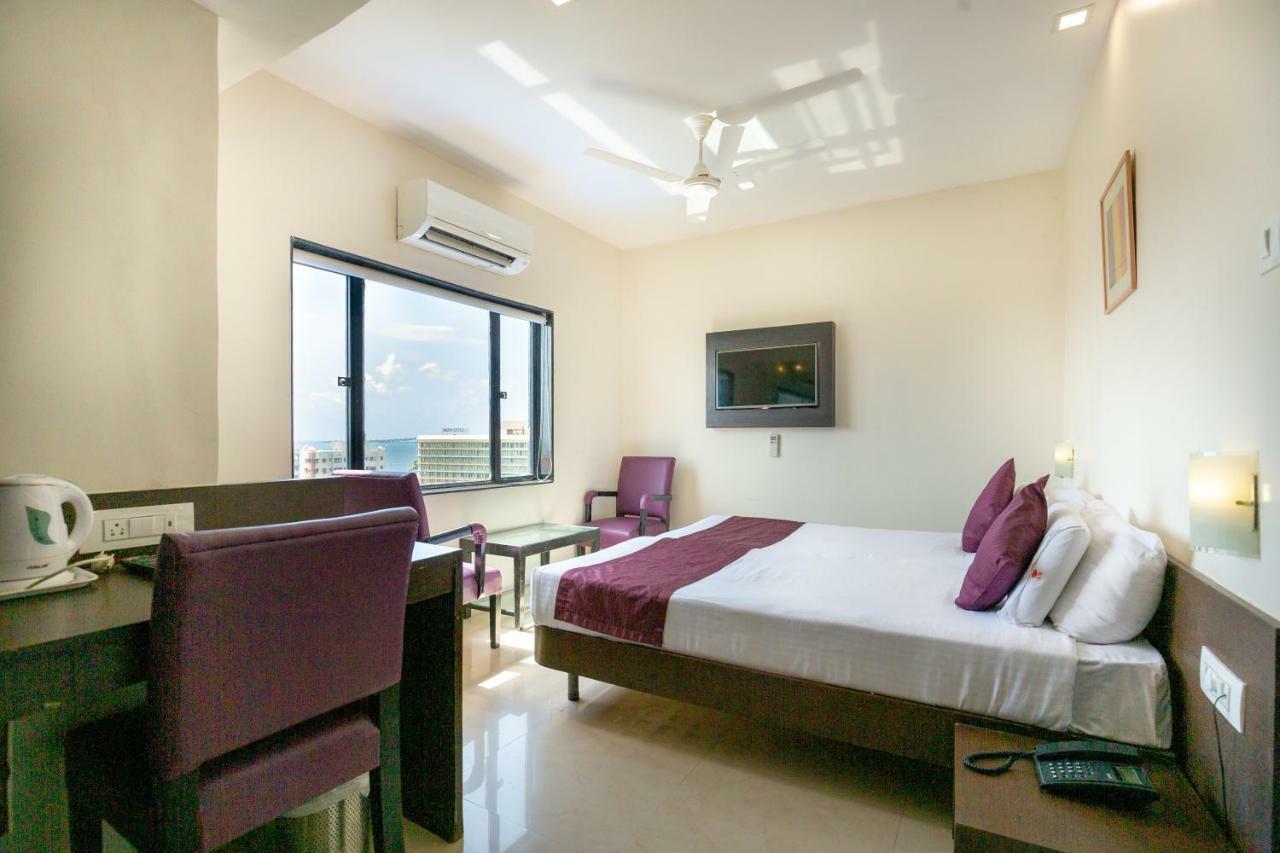 Sukh Hotel Mumbai Dış mekan fotoğraf